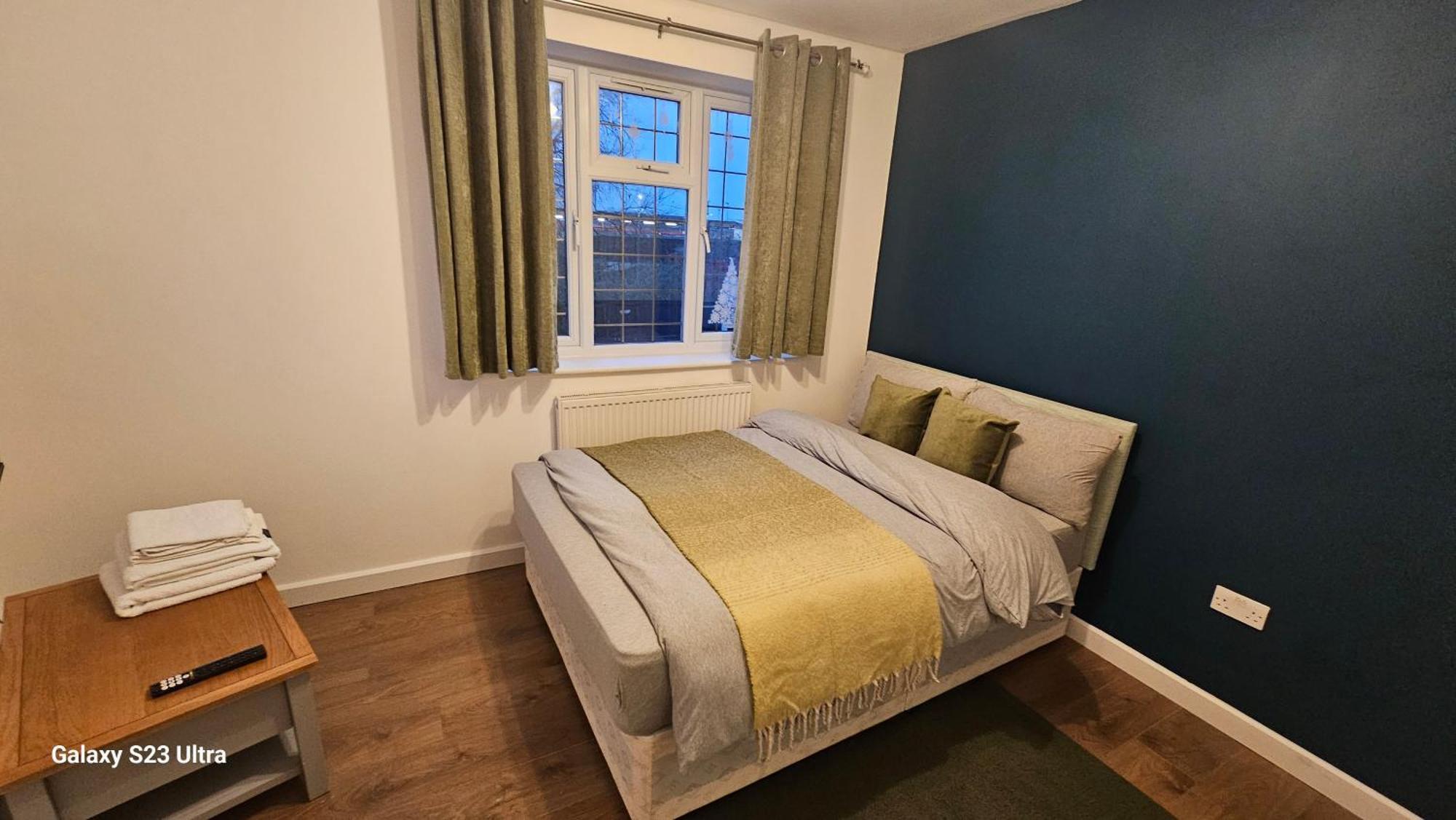Airport 4 U Holiday home London